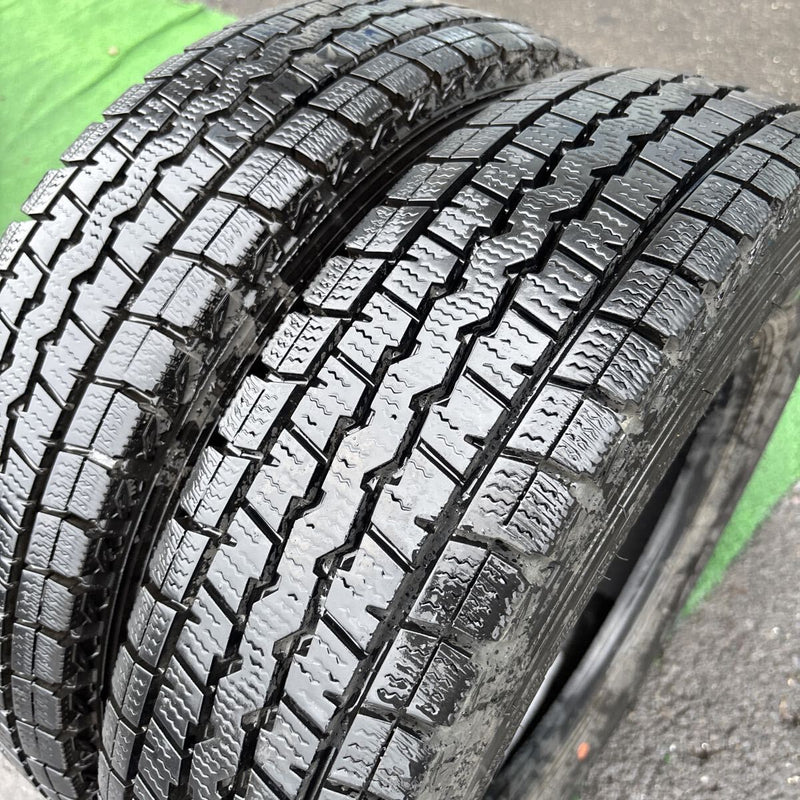 145R12 8PR. LT DUNLOP SV01 年式古め　2本セット　4,000円