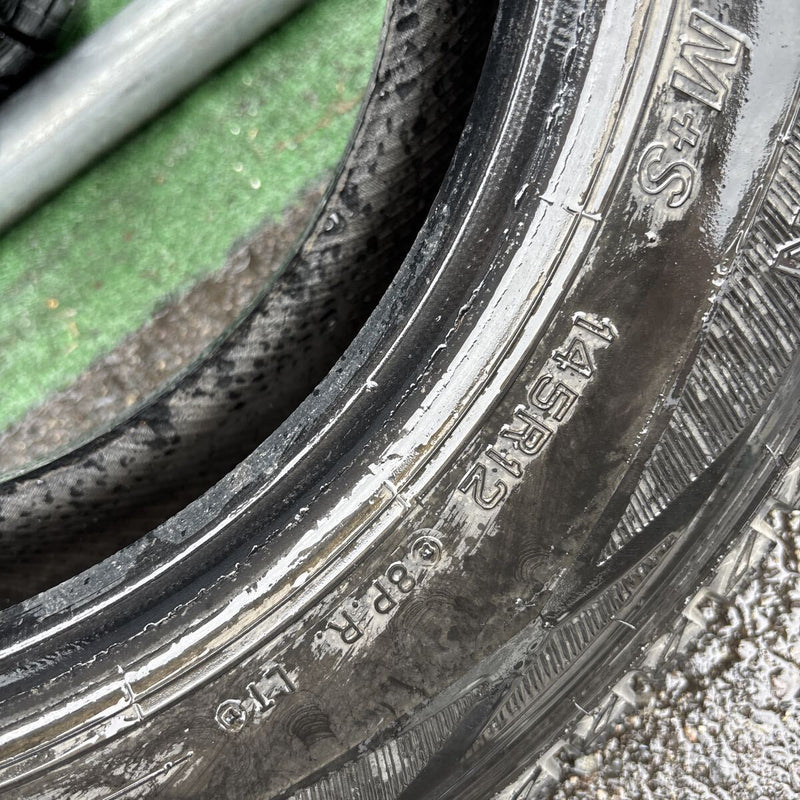 145R12 8PR. LT DUNLOP SV01 年式古め　2本セット　4,000円