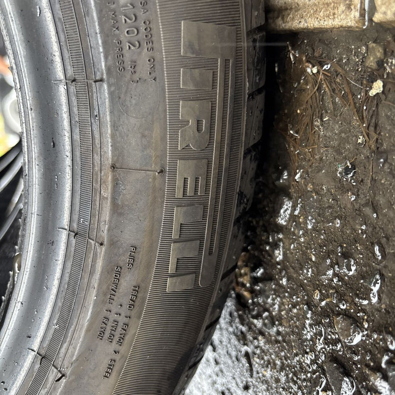 195/55R16 PIRELLI P1 溝あり 夏タイヤ 4本:22000円