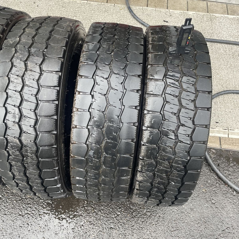 205/60R17.5 ダンロップ　2022年UP 6本セット：24000円