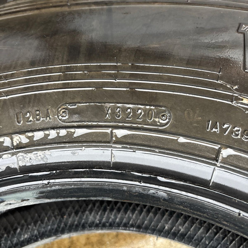 215/85R16 120/118L LT DUNLOP LT03 中古スタッドレスタイヤ２本セット:12000円