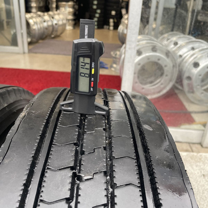 225/90R17.5 ブリヂストン　激安美品　6本セット：35000円