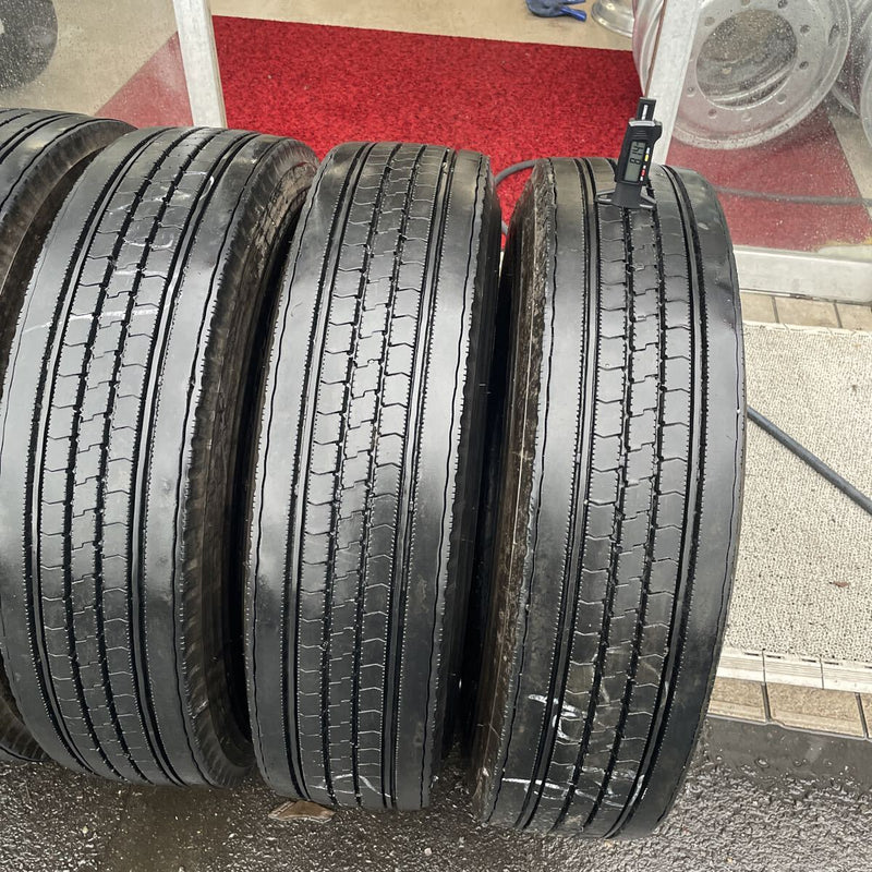 225/90R17.5 ブリヂストン　激安美品　6本セット：35000円