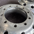 アルミホイール　22.5×8.25 10穴 (11R 22.5及び275/80R22.5などに使用) 　2本セット：35000円