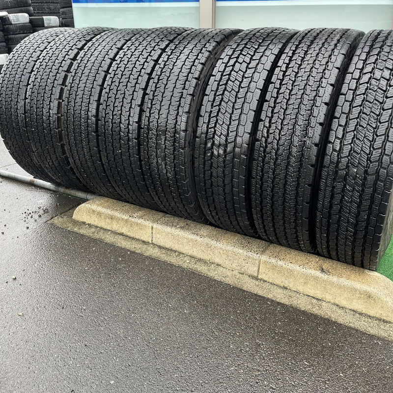 11R22.5 16PR, YOKOHAMA, 中古　2021年製 8本セット:108,000円