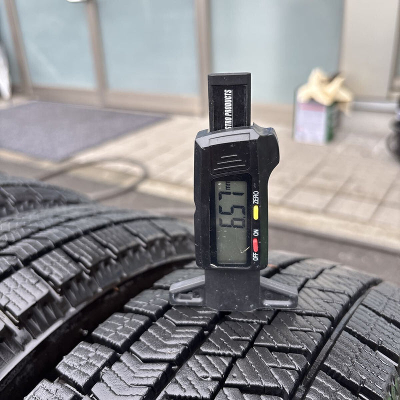 155/65R13 BRIDGESTONE VRX2 中古スタッドレスタイヤ4本セット:12000円