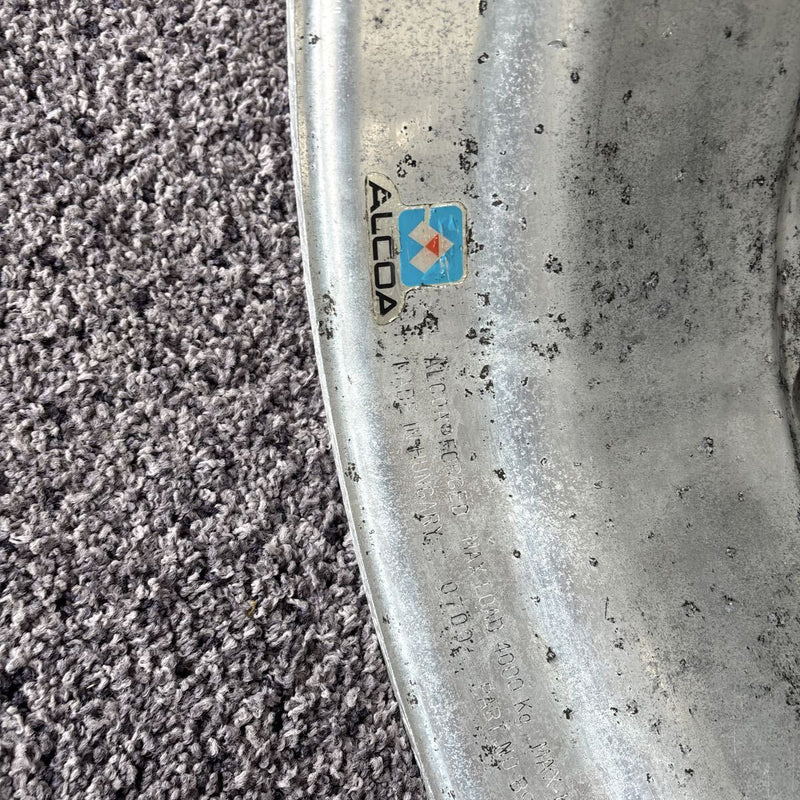 アルコア　アルミホイール　22.5×9.00 . 10穴 　1本:17500円