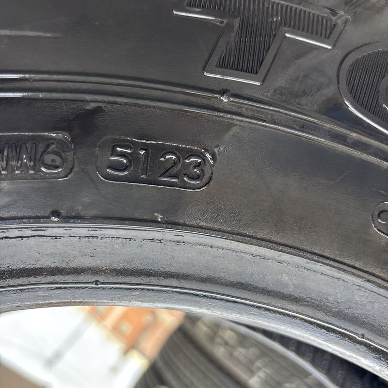225/80R17.5 TOYO M626 中古ミックスタイヤ　1本:6500円