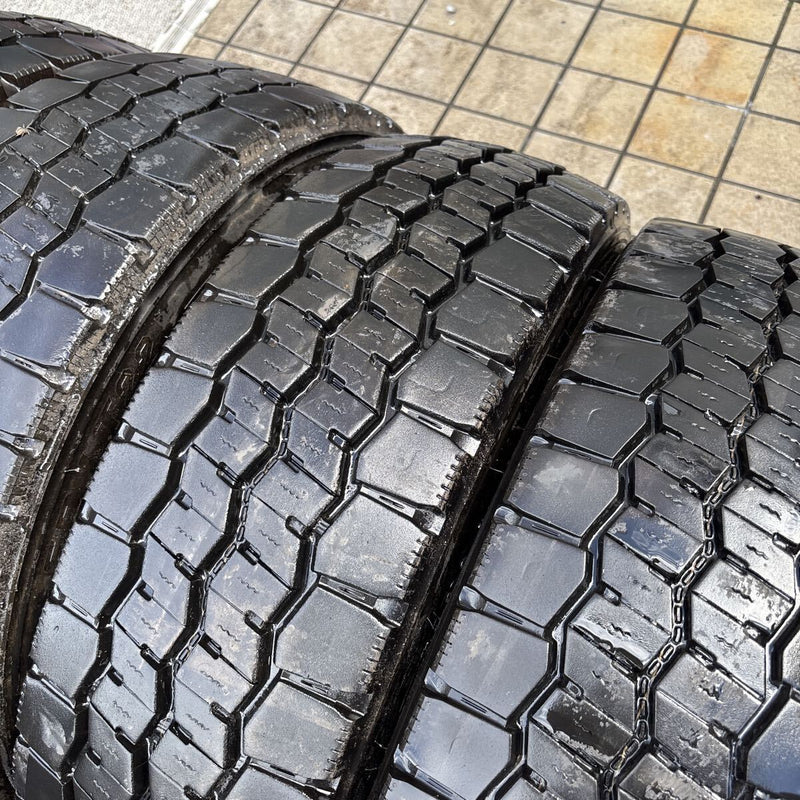 205/60R17.5 ダンロップ SPLT22 6本セット:35000円