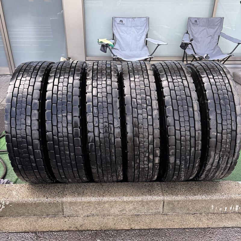 225/80R17.5 122/123L DUNLOP SP680 ミックスタイヤ6本セット:48000円