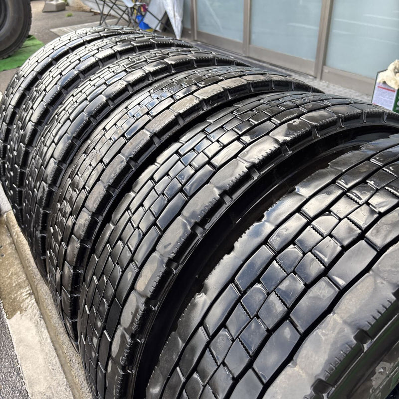 225/80R17.5 122/123L DUNLOP SP680 ミックスタイヤ6本セット:48000円