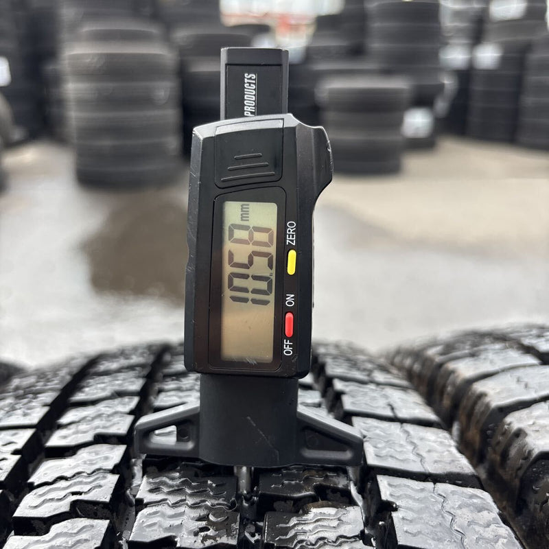 195/85R15 TOYO M935 中古スタッドレス　6本セット:30000円