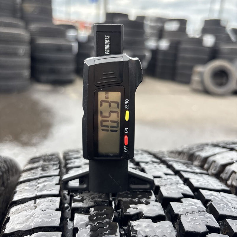 195/85R15 TOYO M935 中古スタッドレス　6本セット:30000円