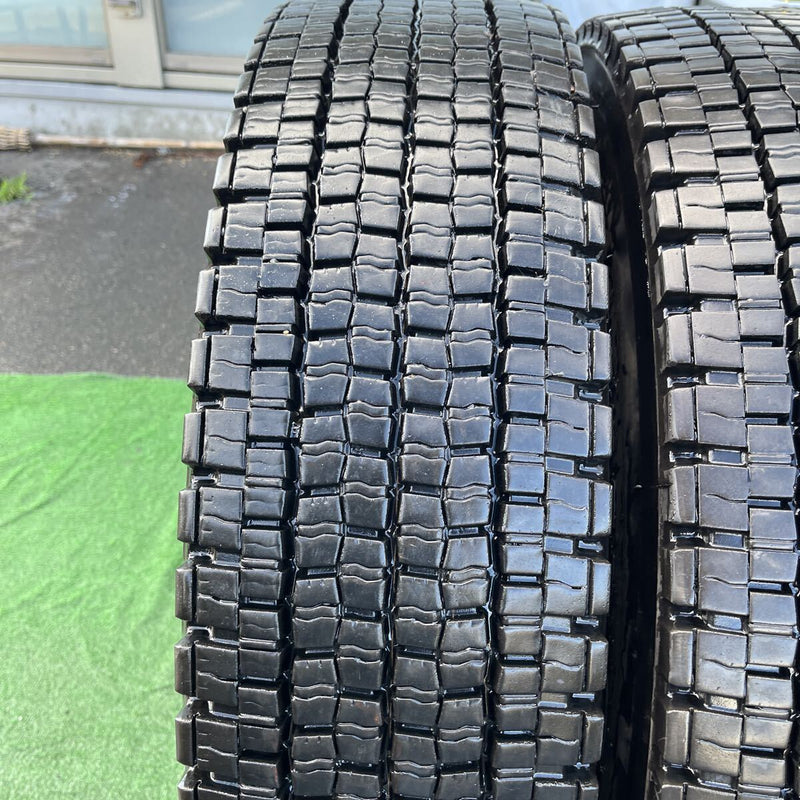225/80R17.5 DUNLOP, SP001 2022年製 6本セット:46,000円
