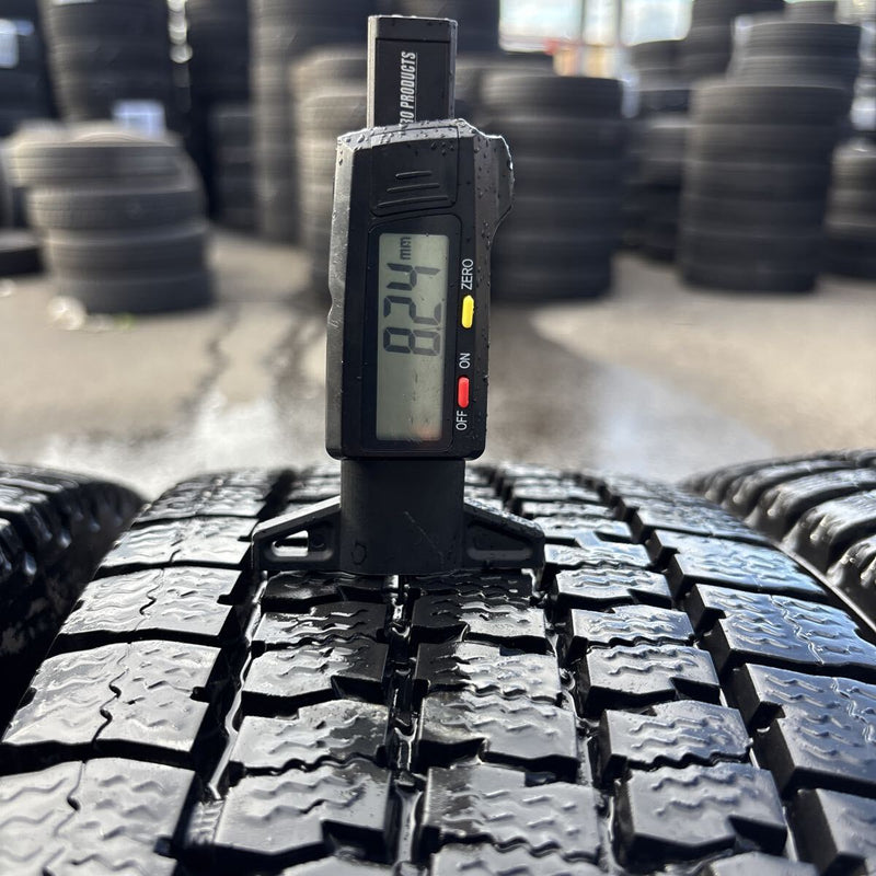 195/85R16 TOYO M935 スタッドレス　4本セット:20000円
