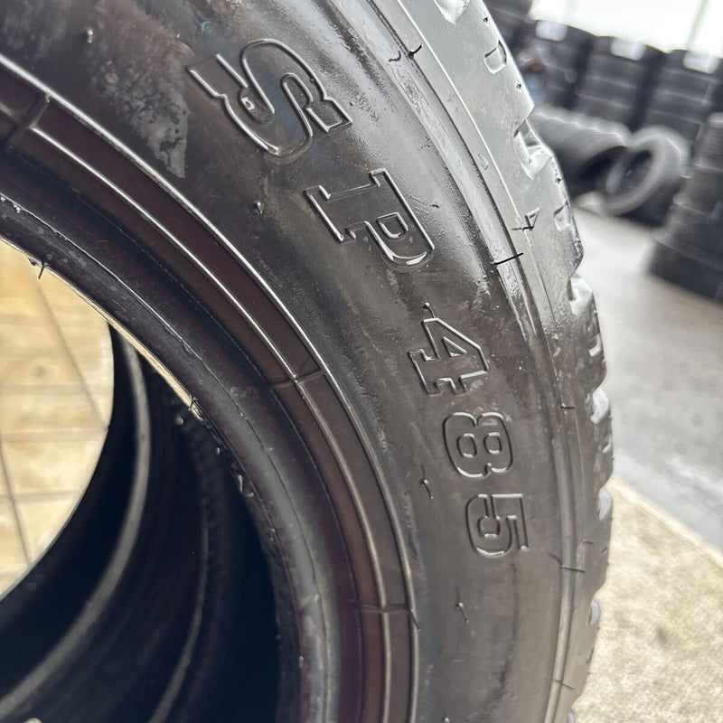 205/70R16 LT ダンロップ SP485 夏タイヤ2本セット:9000円