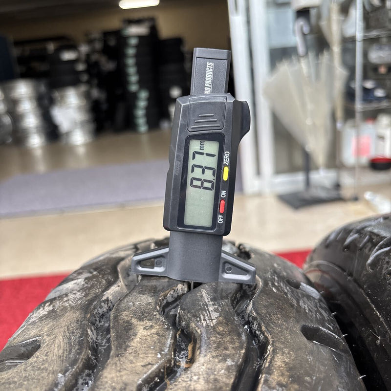 205/70R16 LT ダンロップ SP485 夏タイヤ2本セット:9000円