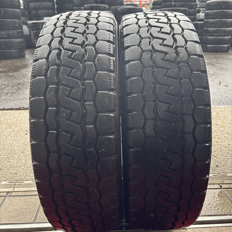 205/60R17.5 LT ブリヂストン M804 MIXタイヤ 2本セット:9000円
