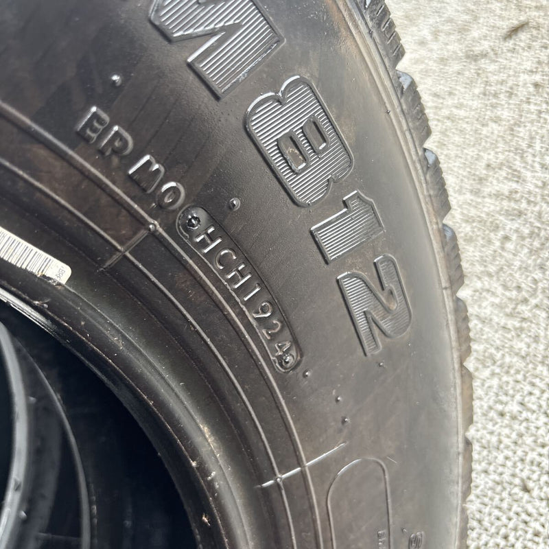 205/85R16 M812 ブリヂストン 2024年製 ミックスタイヤ 2本セット:11000円