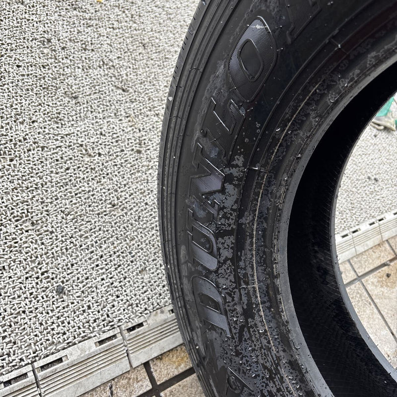 205/85R16 DUNLOP SPLT33 イボ付 夏タイヤ 1本:6800円