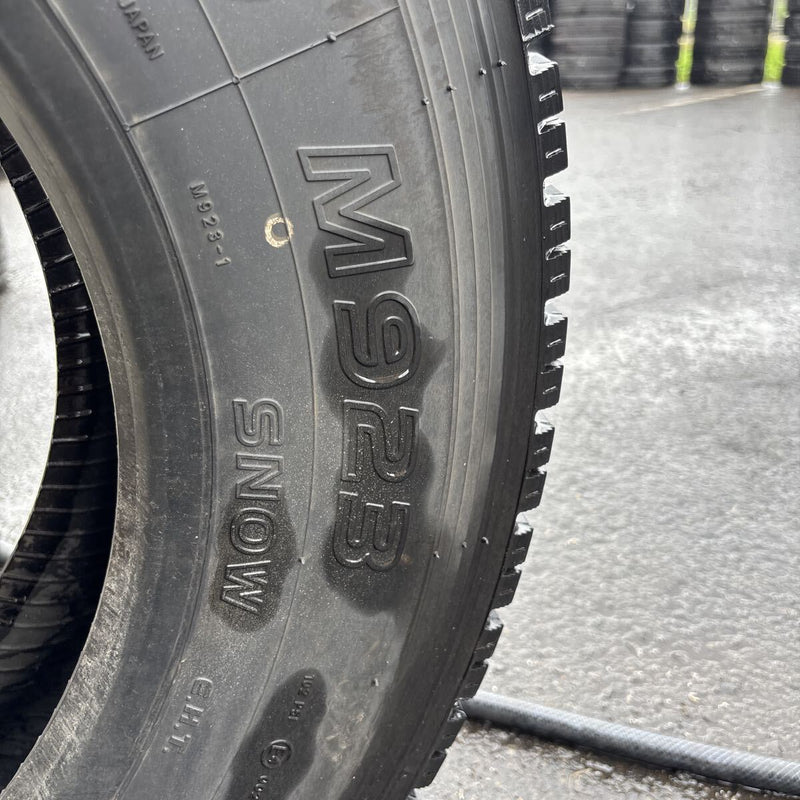 225/80R17.5TOYO M923 深溝 冬タイヤ 1本:6500円
