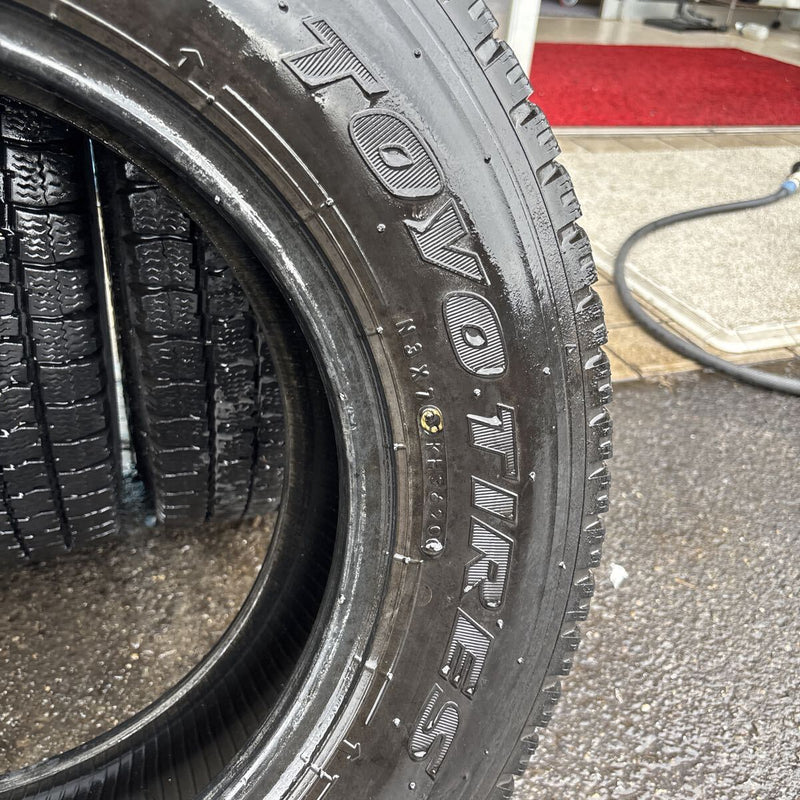195/75R15 LT TOYO DELVEX M935 冬タイヤ 4本セット:18000円