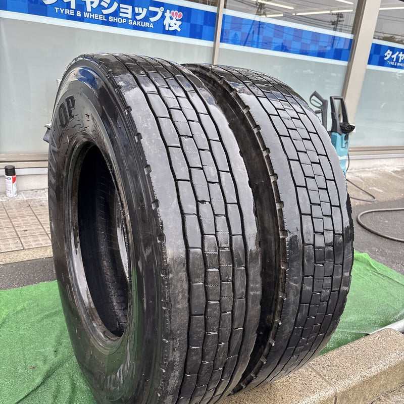 11R22.5 16PR. DUNLOP. SP680. 激安美品　2024年製　2本セット:30000円