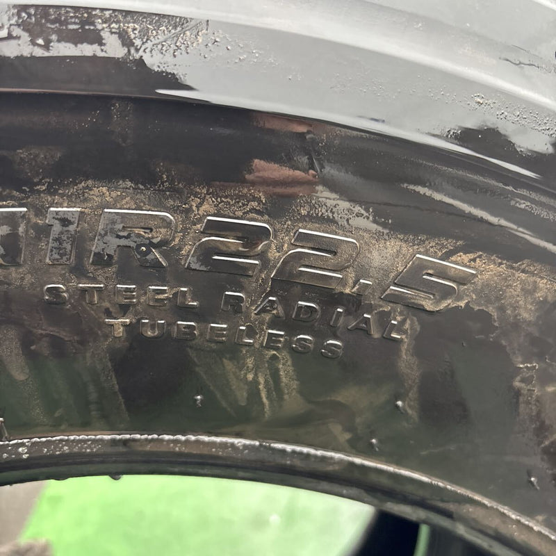 11R22.5 16PR. DUNLOP. SP680. 激安美品　2024年製　2本セット:30000円