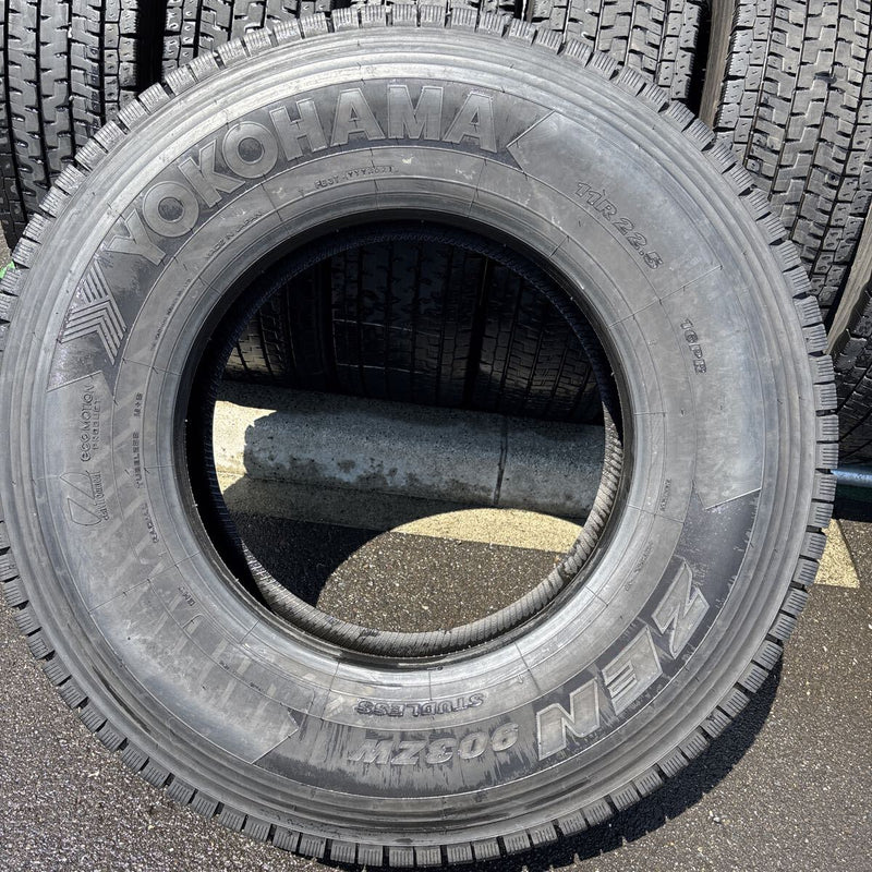 11R22.5 ヨコハマ　16PR 地山　激安美品　2021年UP 8本セット：96000円