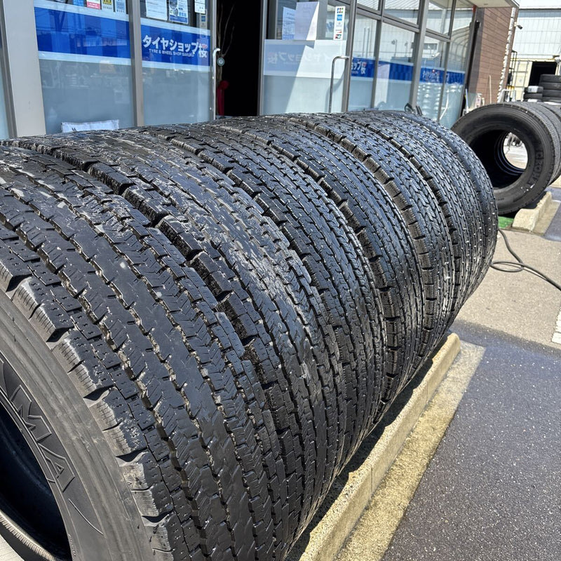 11R22.5 、16PR ヨコハマ　激安美品　2022年製 8本セット：98000円
