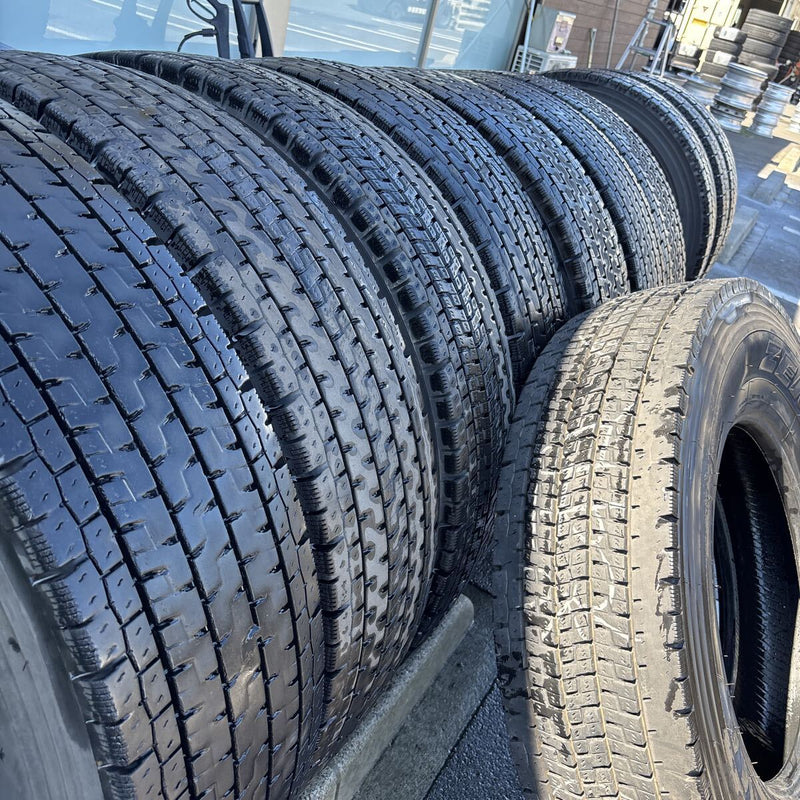 11R22.5 .16PR 中古地山　激安美品　2020年UP 8本セット：95900円