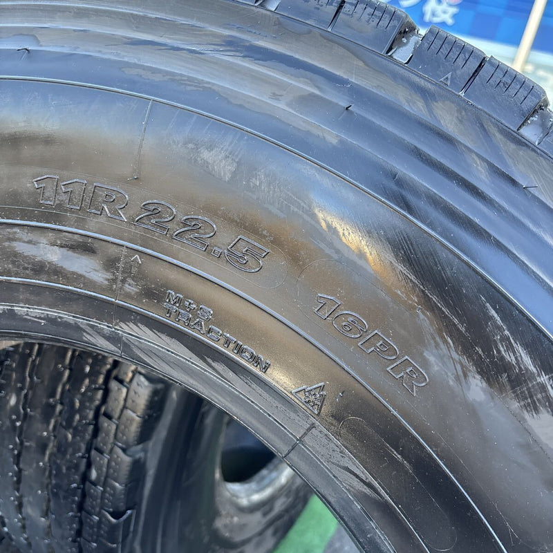 11R22.5 、16PR 中古地山　　ヨコハマ　激安美品　2023年製UP 8本セット：99600円