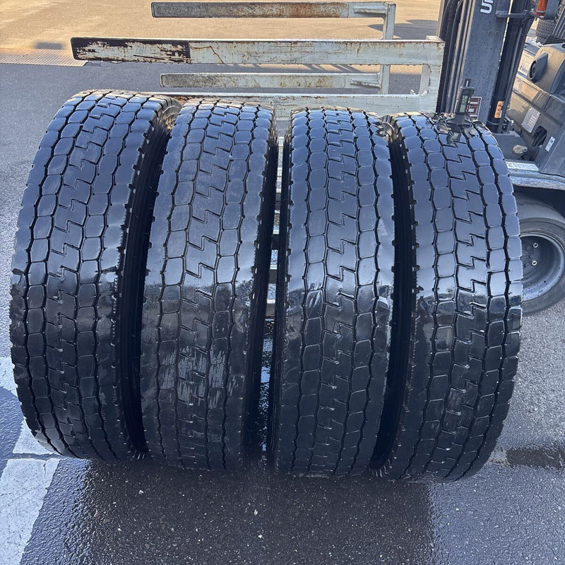 11R22.5 . 16PR 激安美品　2021年製　4本セット：52000円