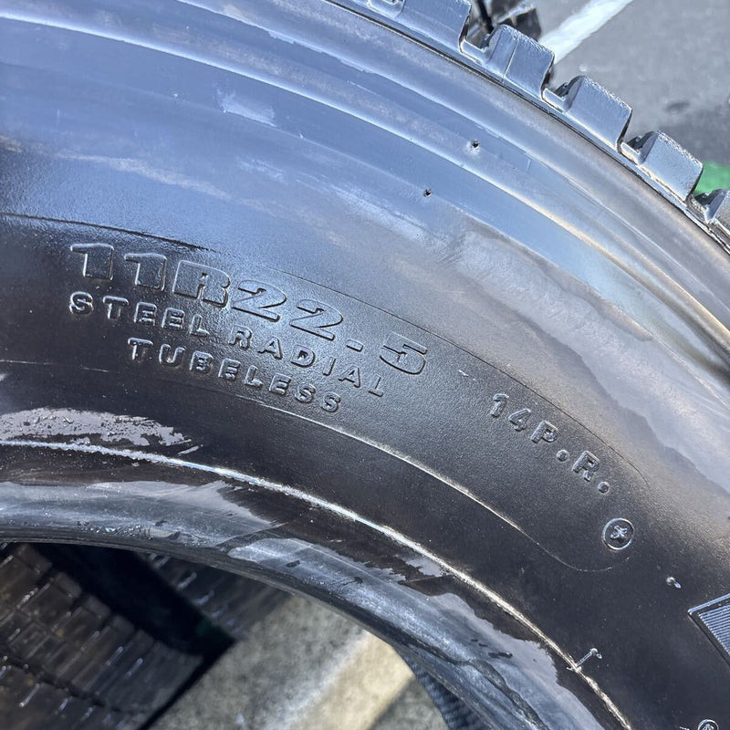 11R22.5 ダンロップ　中古地山　激安美品　2020年UP 8本セット：99500円