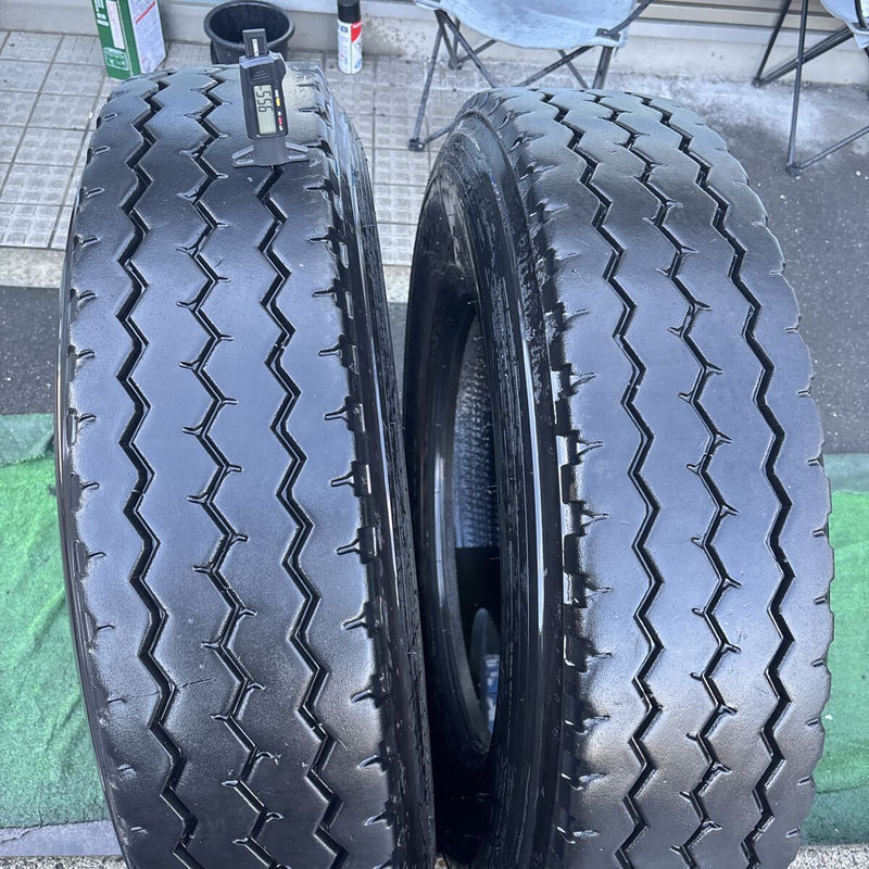 11R22.5 、16PR ブリヂストン　激安美品　2022年製　2本セット：32000円