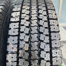 12R22.5 16PR 再生スタッドレスほぼ新品　M919 2本セット:44,000円