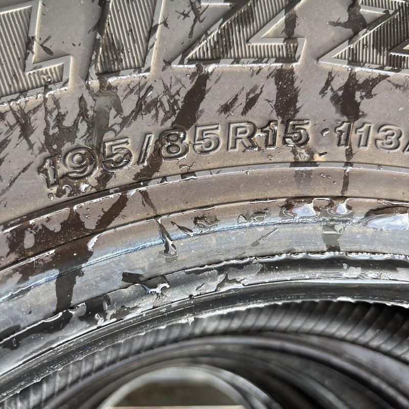 195/85R15 ブリヂストン　W979. 激安美品　2022年製　6本セット：27000円