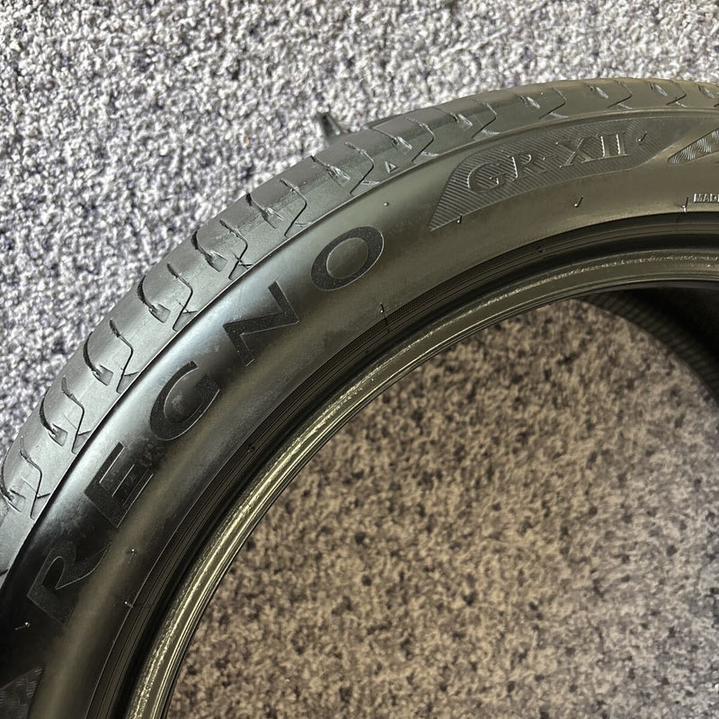 225/45R18 BRIDGESTONE REGNO GR-XII 夏タイヤ　2本セット:13000円