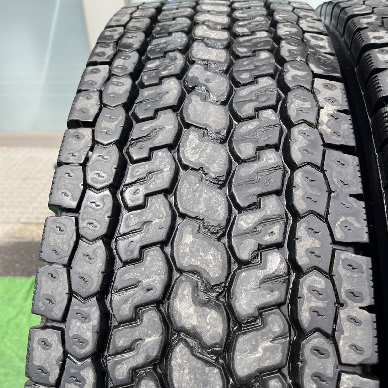 11R22.5 16PR YOKOHAMA, 2021年製 2本セット:27,000円