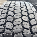 11R22.5 再生スタッドレス. 激安美品　W987. 4本セット：54000円