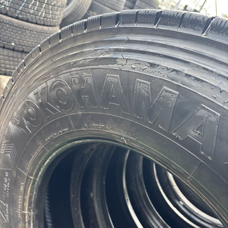 11R22.5 16PR. YOKOHAMA. 903ZE. 2021年製　激安美品　4本セット：55000円