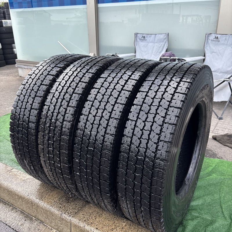 225/80R17.5 TOYO. M919. 激安美品　2023年製　4本セット：25000円