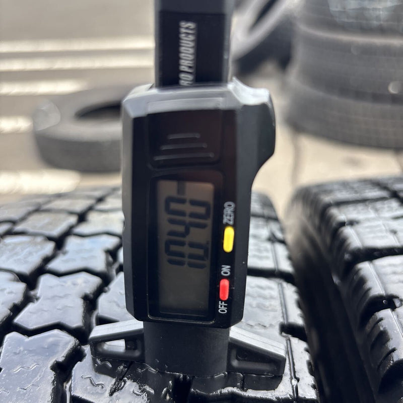 225/80R17.5 TOYO. M919. 激安美品　2023年製　4本セット：25000円
