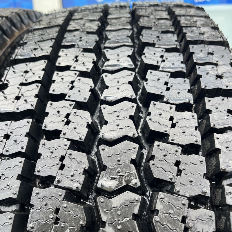 11R22.5 14PR M919. 激安美品 　4本セット：89000円