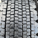 11R22.5 BRIDGESTONE. W900. 激安美品　2022年製　2本セット：28000円