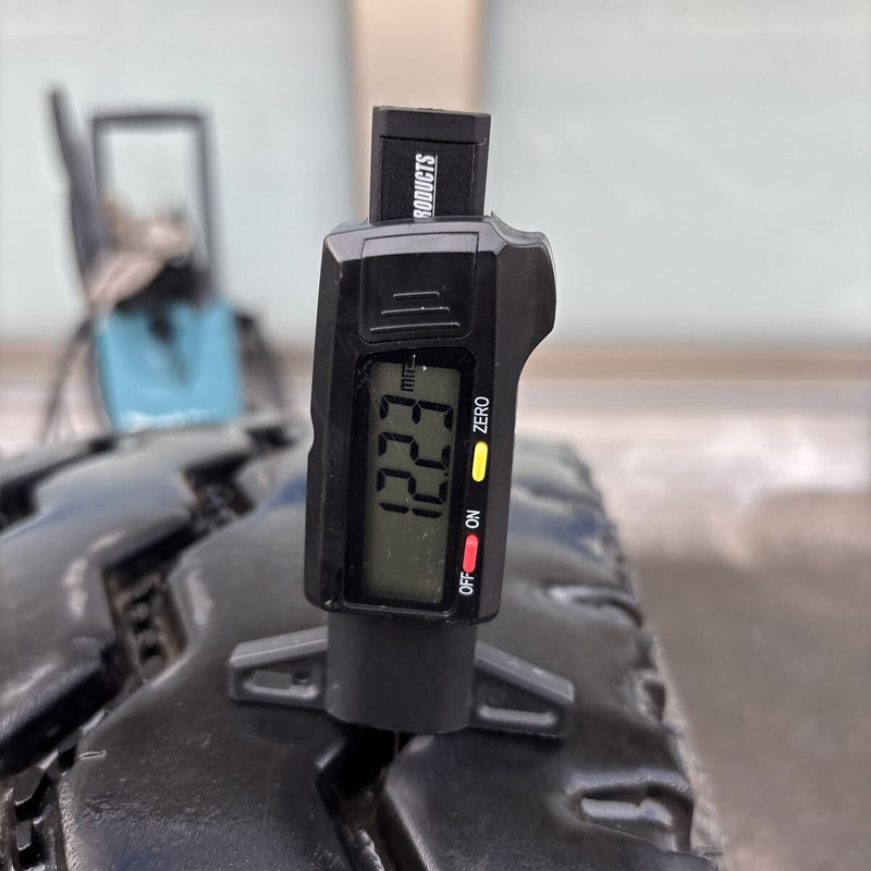11R22.5 16PR リブラグ　激安美品　2本セット:27000円