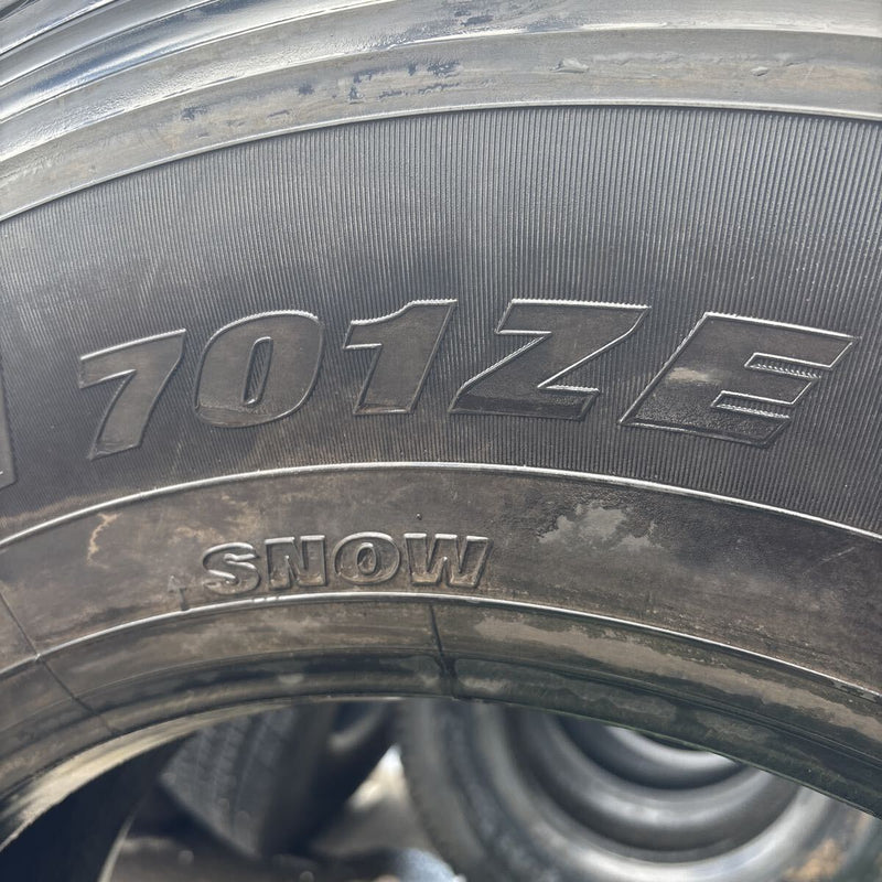 11R22.5 16PR. YOKOHAMA. 701ZE. 　激安美品　1本セット：14000円