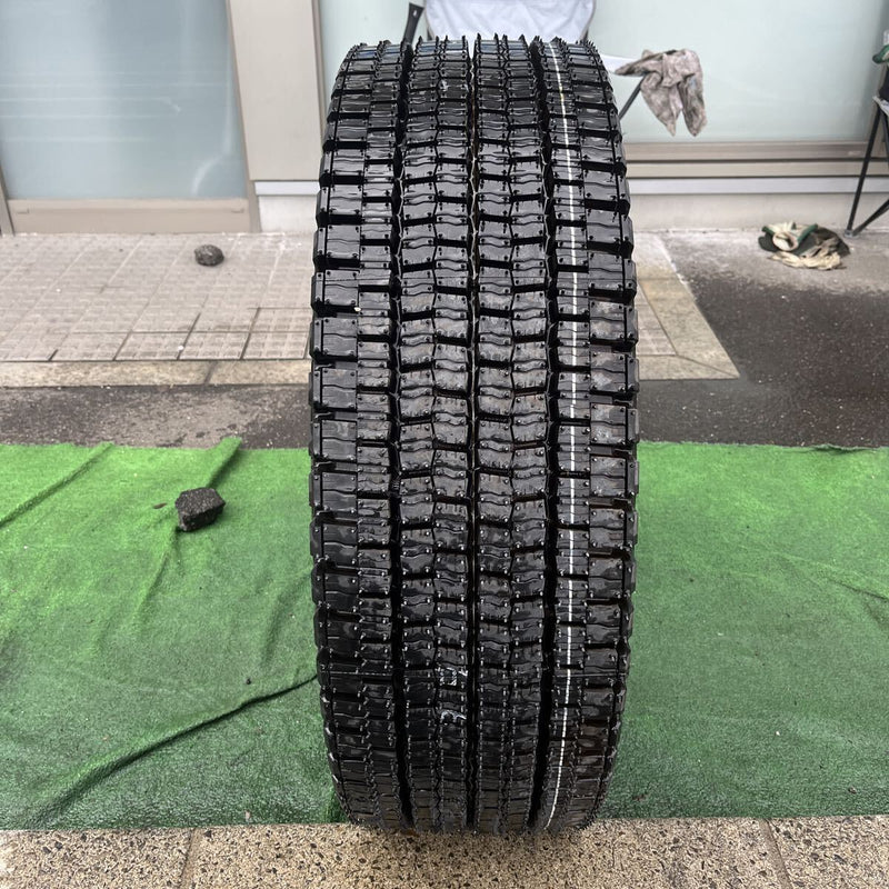 245/70R19.5 DUNLOP, SP001 激安美品　2021年製 イボ付　 1本:16,000円