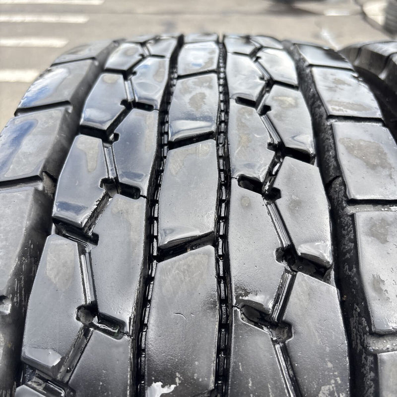 245/70R19.5. DUNLOP. SP688. 激安美品　4本セット:40000円