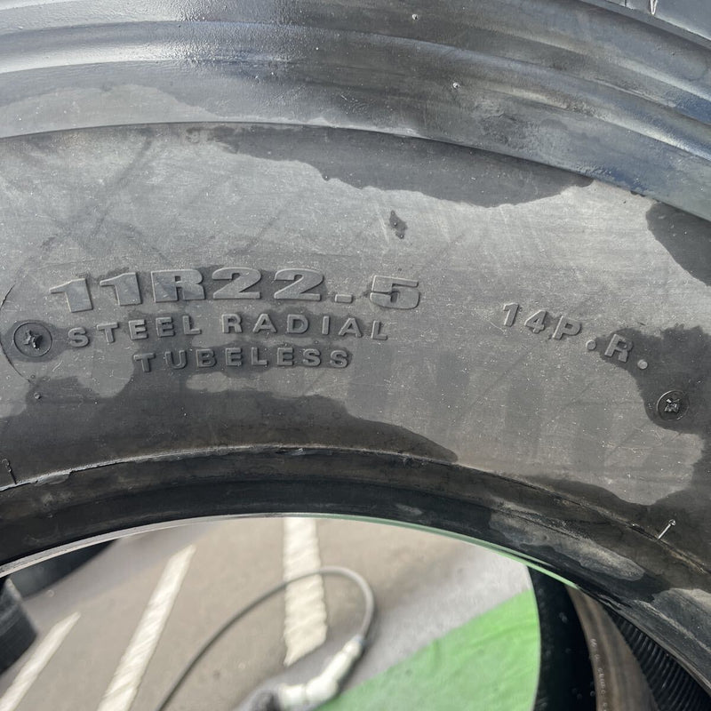 11R22.5 DUNLOP, SP521 激安美品　2019年製 2本セット:27,000円